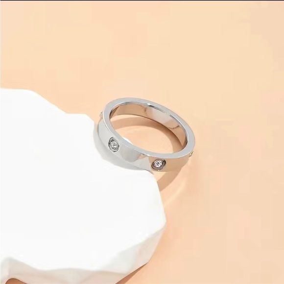 1pc Rhinestone Stainless Steel Ring - Picture 4 of 5
